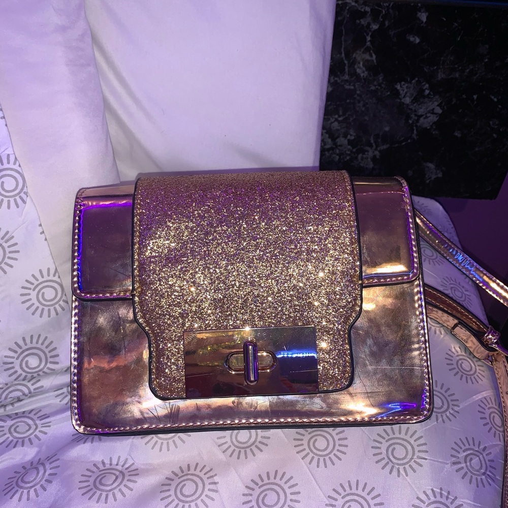 Rose gold Isabelle Handbag (VEGAN LEATHER)